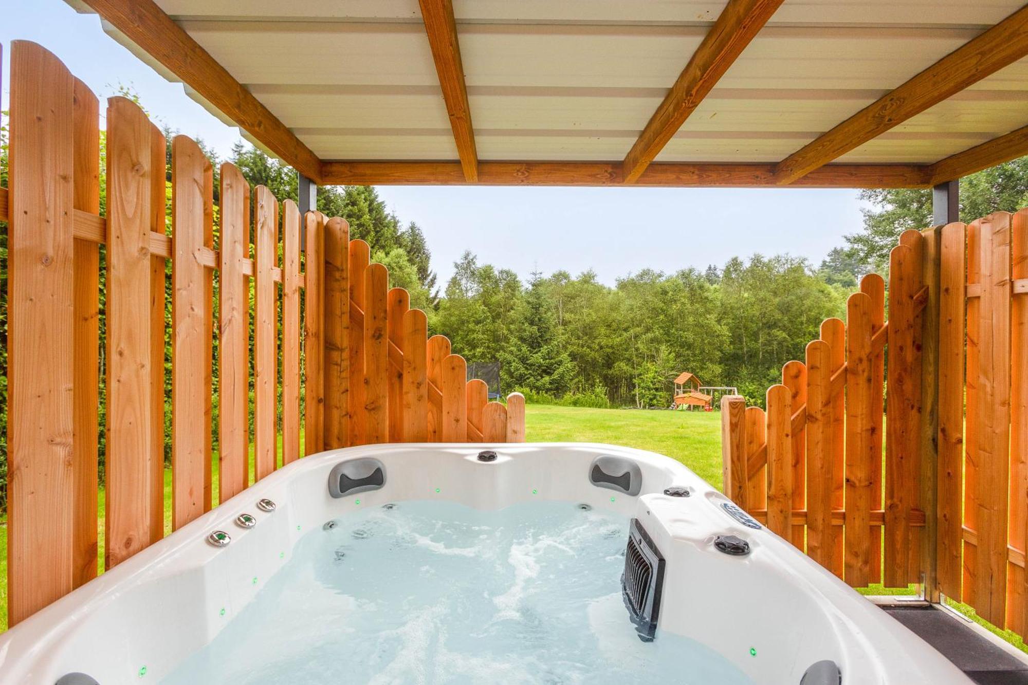 Urlaub Am Schwarzbach Mit Sauna Und Whirlpool Haus Felix Küchelscheid Buitenkant foto